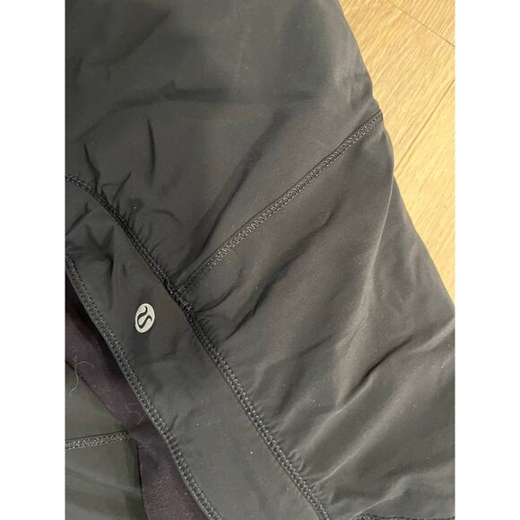 Lululemon Runderful Pant Black Two Layer Winter Size 8 - Picture 4 of 5
